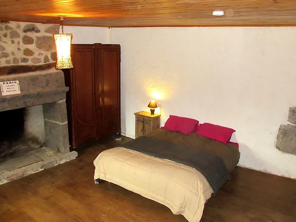 Penzion Domaine De La Jordanne - B&B Saint-Cirgues-de-Jordanne Francie