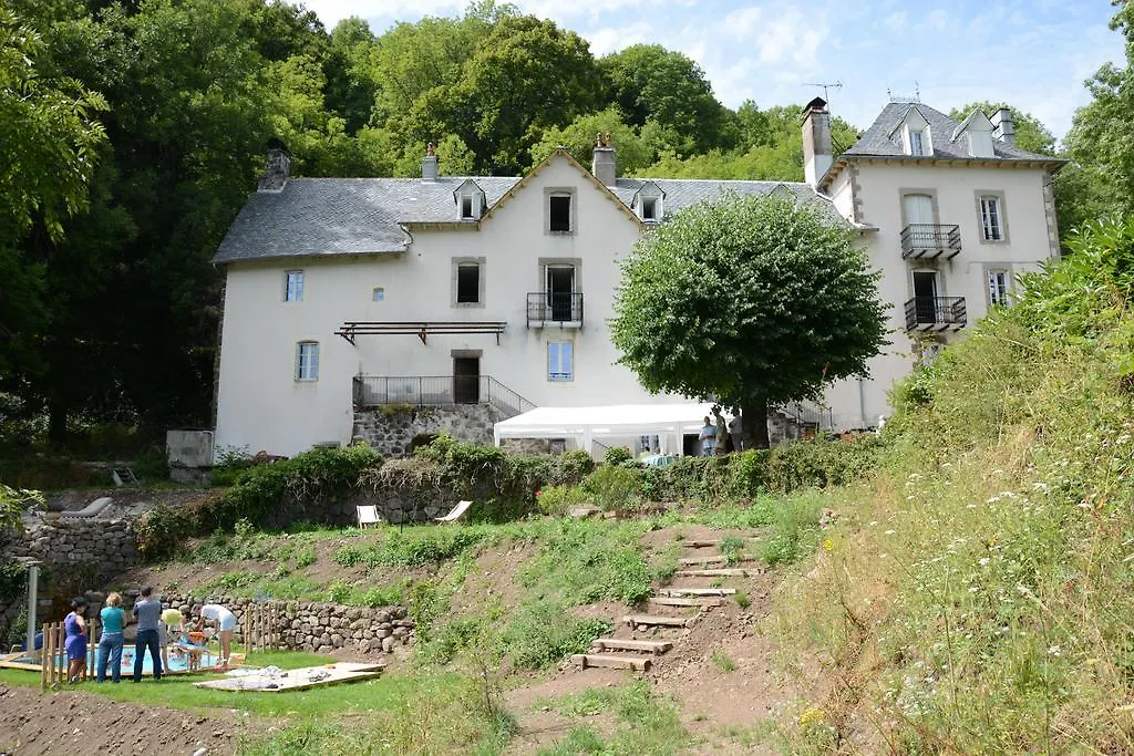 Domaine De La Jordanne - B&B Saint-Cirgues-de-Jordanne