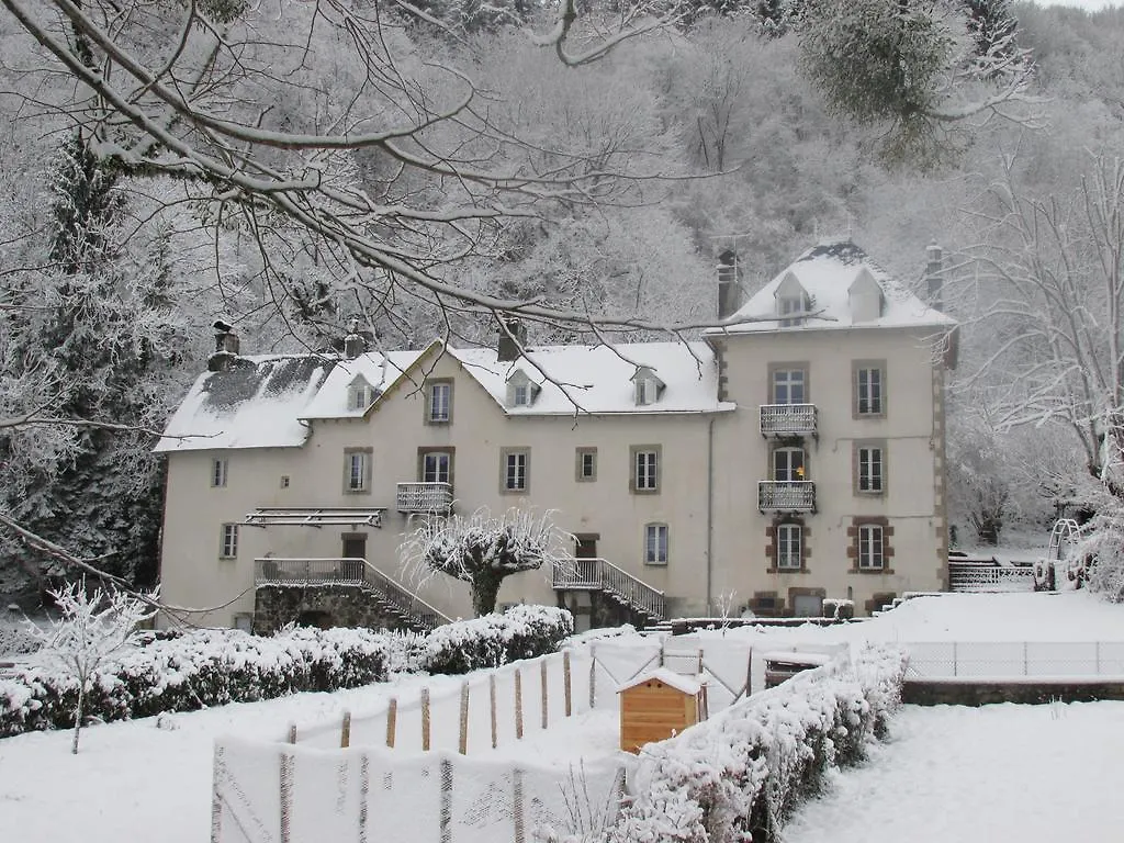 Domaine De La Jordanne - B&B Saint-Cirgues-de-Jordanne