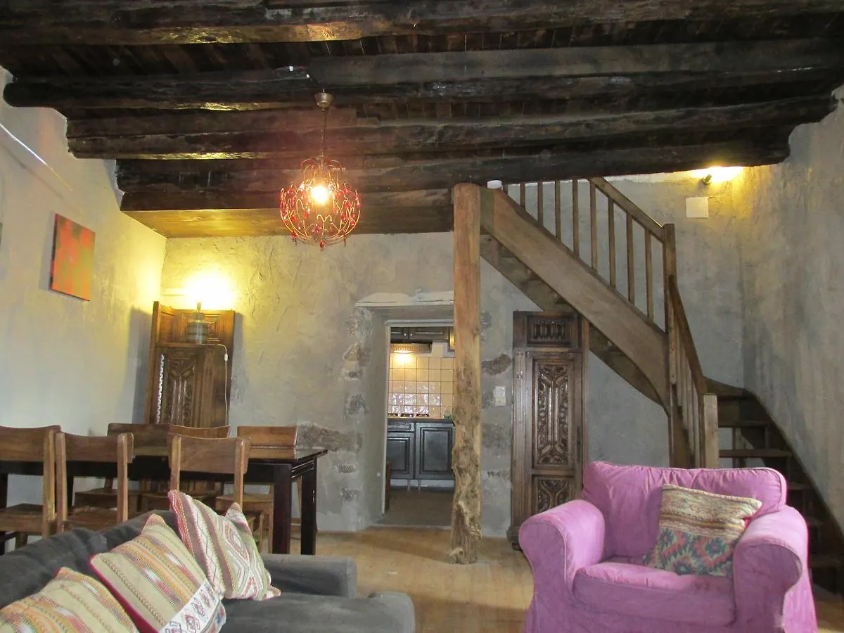 Domaine De La Jordanne - B&B Saint-Cirgues-de-Jordanne Penzion